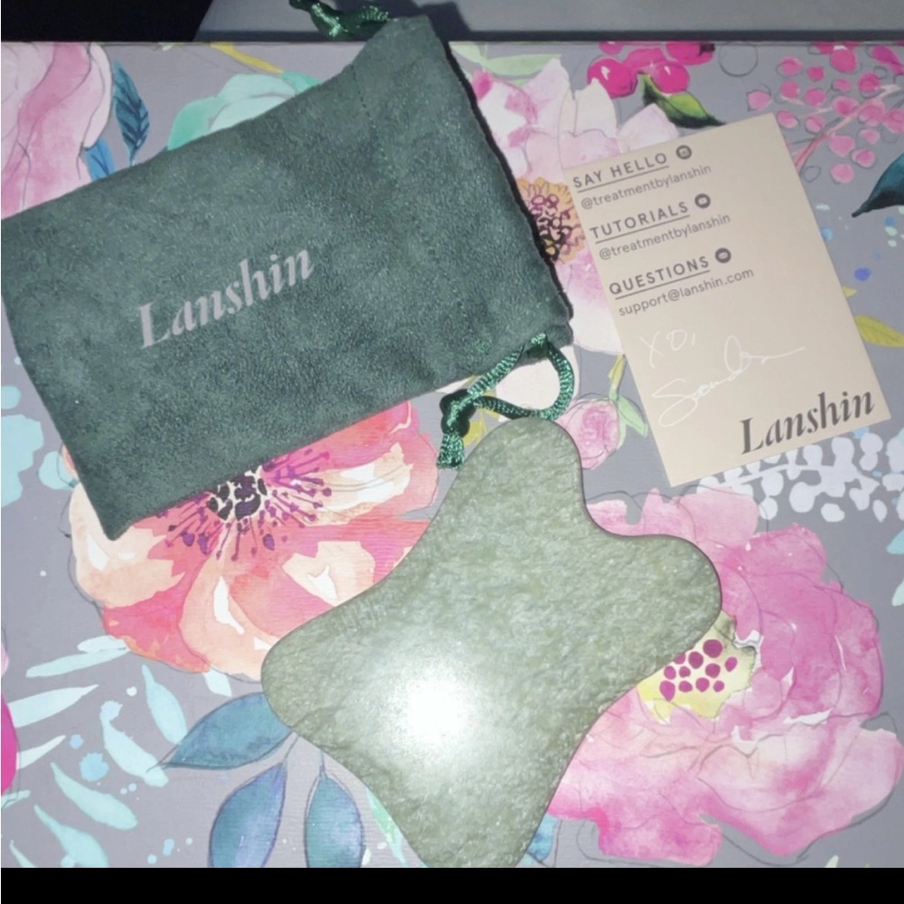 Green Gua Sha Facial Massage Tool with Travel Pouch